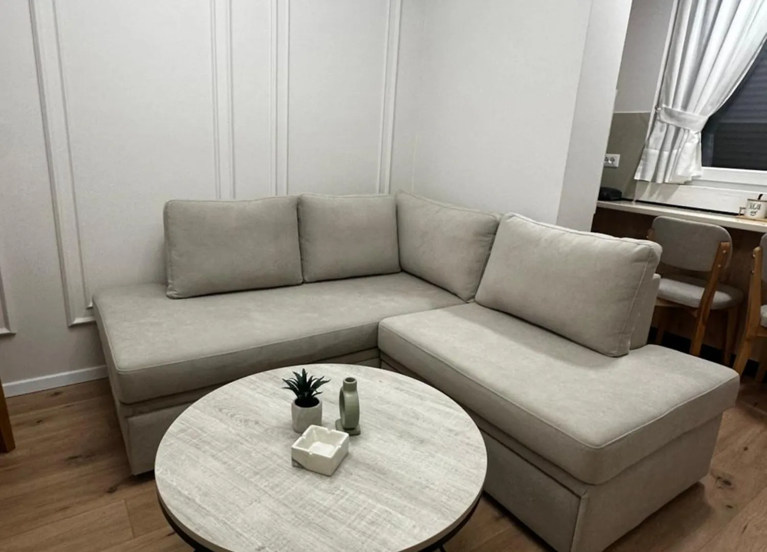 Mera Apartment Tirana 0*,  Albania